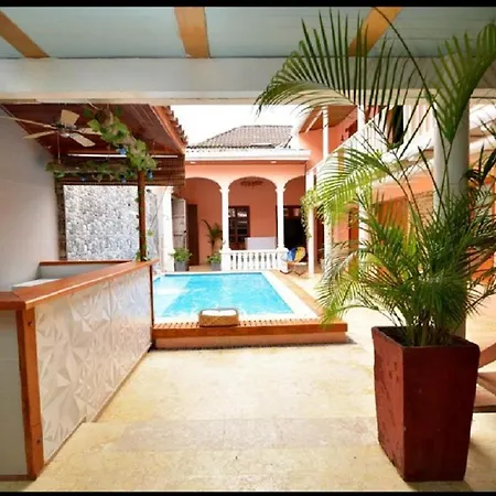 Room In Guest Room - Ca-3 Room In Cartagena *